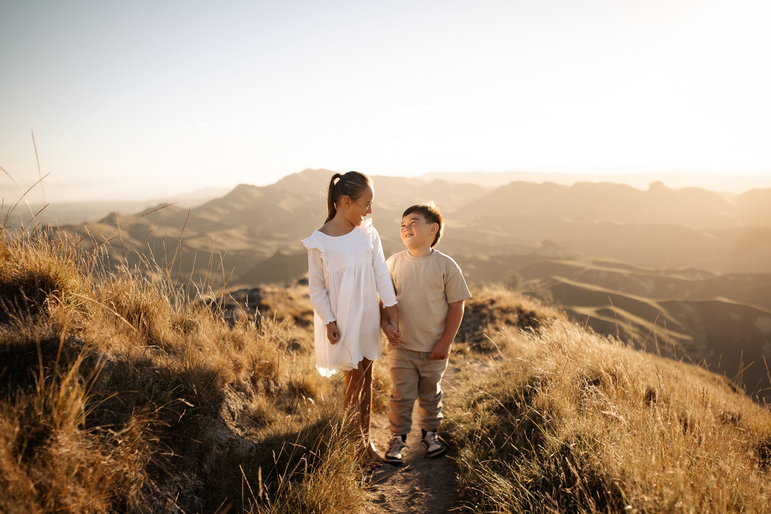 Kids on a late night Photoshoot in Hawkes Bay New Zealand with Family Photographer Hawkes Bay